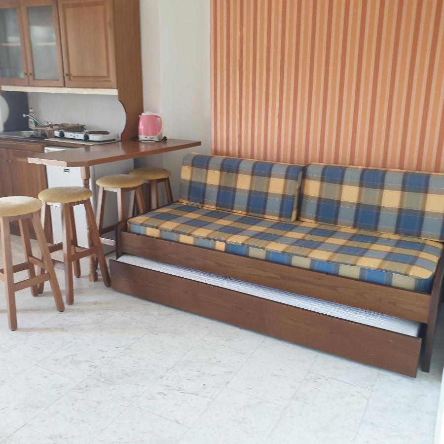 Zephyros Aparthotel Полихроно Екстериор снимка