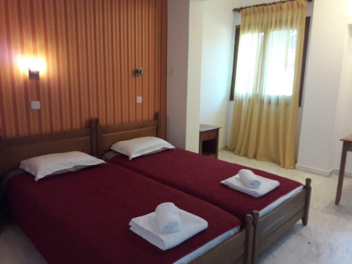 Zephyros Aparthotel Полихроно Екстериор снимка