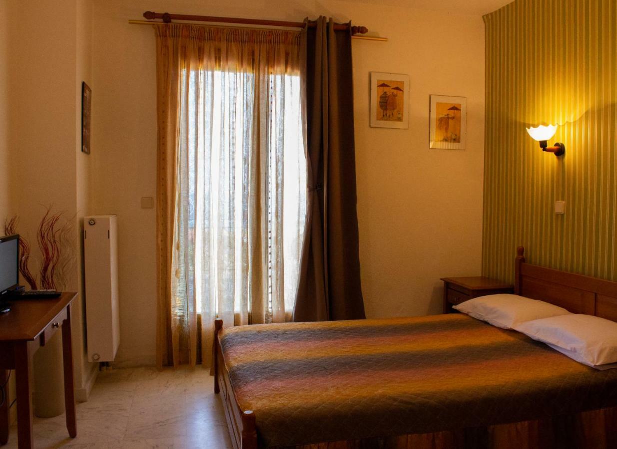 Zephyros Aparthotel Полихроно Екстериор снимка
