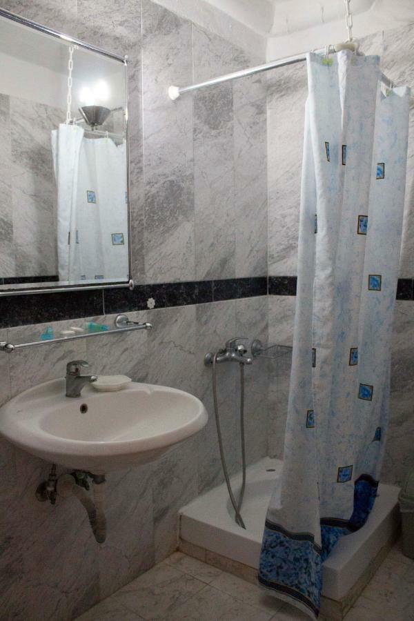 Zephyros Aparthotel Полихроно Екстериор снимка