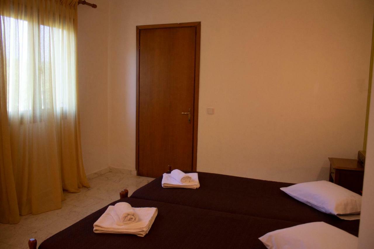 Zephyros Aparthotel Полихроно Екстериор снимка