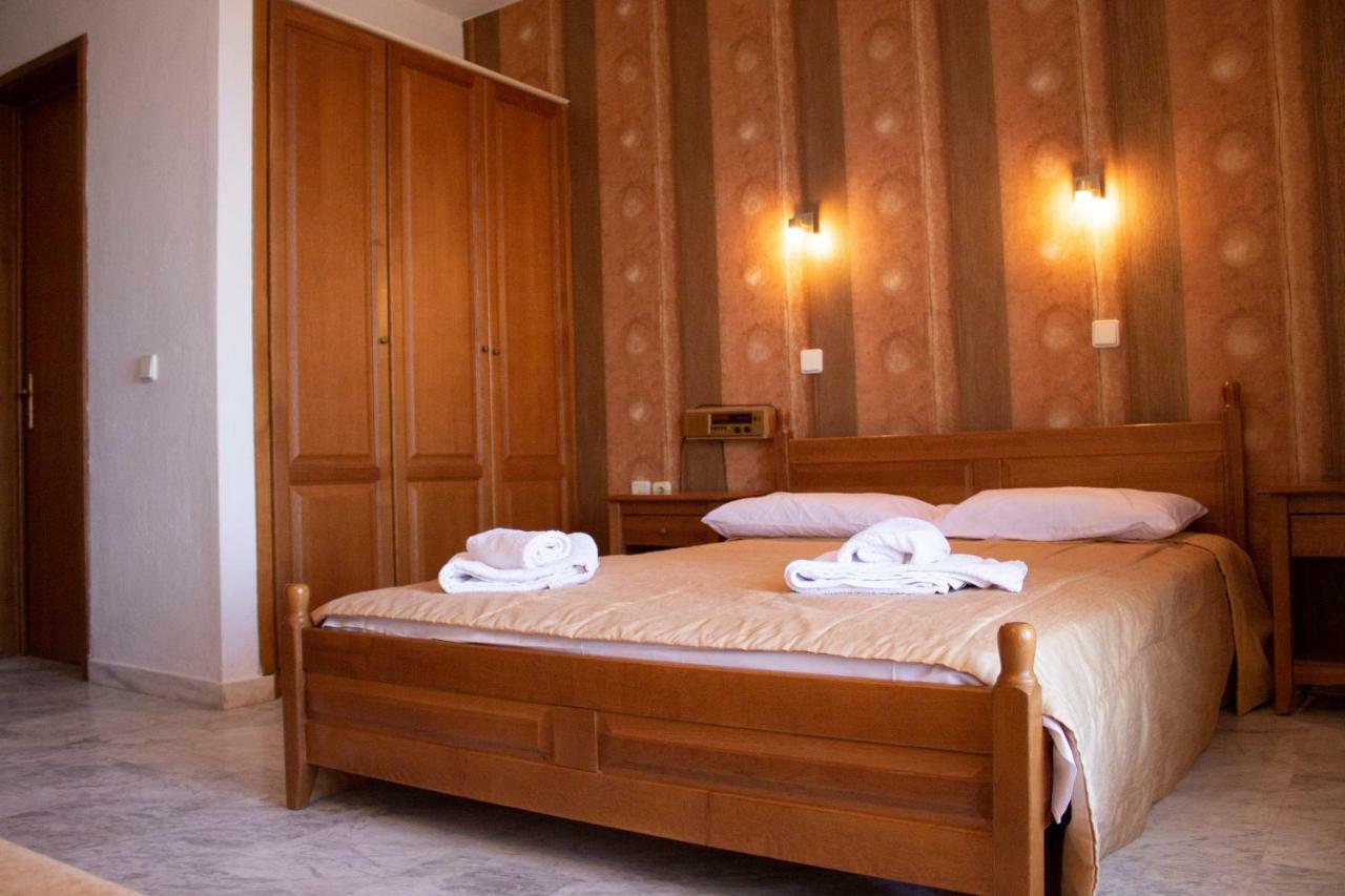 Zephyros Aparthotel Полихроно Екстериор снимка